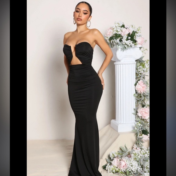 Fashion Nova Dresses & Skirts - Fashion Nova Grand Entrance  Black Maxi Dress
